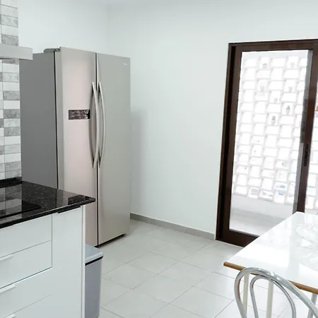 Stayinsetubal Apartamento *
