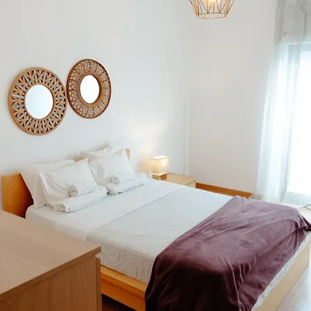 Stayinsetubal Apartman *